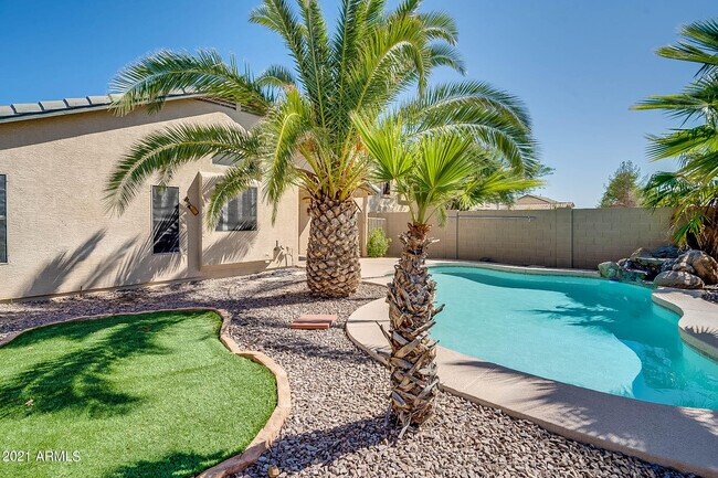 Foto del edificio - 27824 N 26th Ave