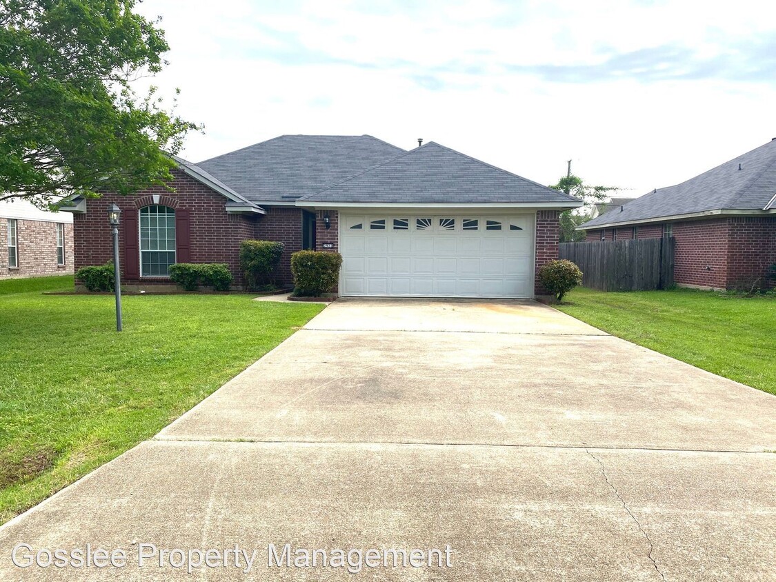 Foto principal - 3 br, 2 bath House - 2922 Le Oaks Drive