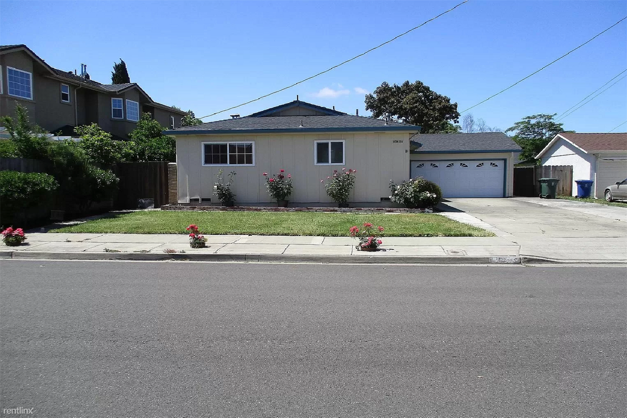 Building Photo - 3 br, 2 bath House - 36387 Concord St
