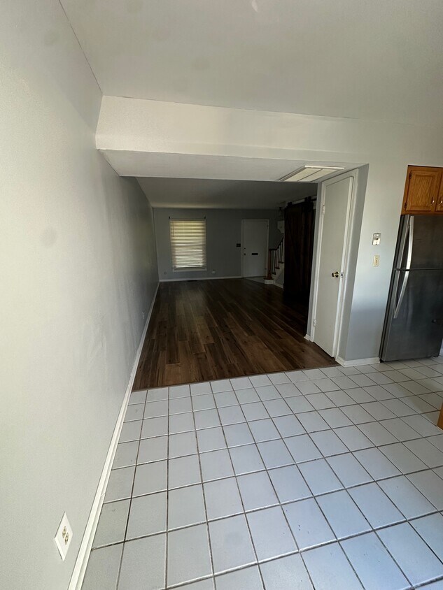 Foto principal - 1008 Manor Ln