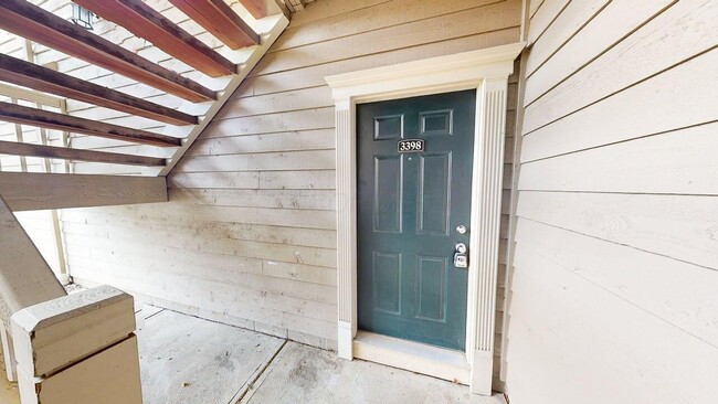 Building Photo - 3398 Fishinger Mill Dr