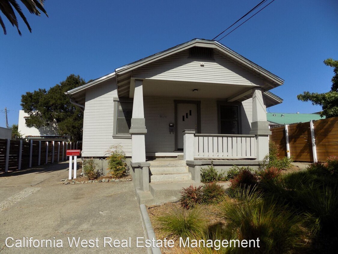 Foto principal - 3 br, 1 bath House - 1824 Nipomo Street