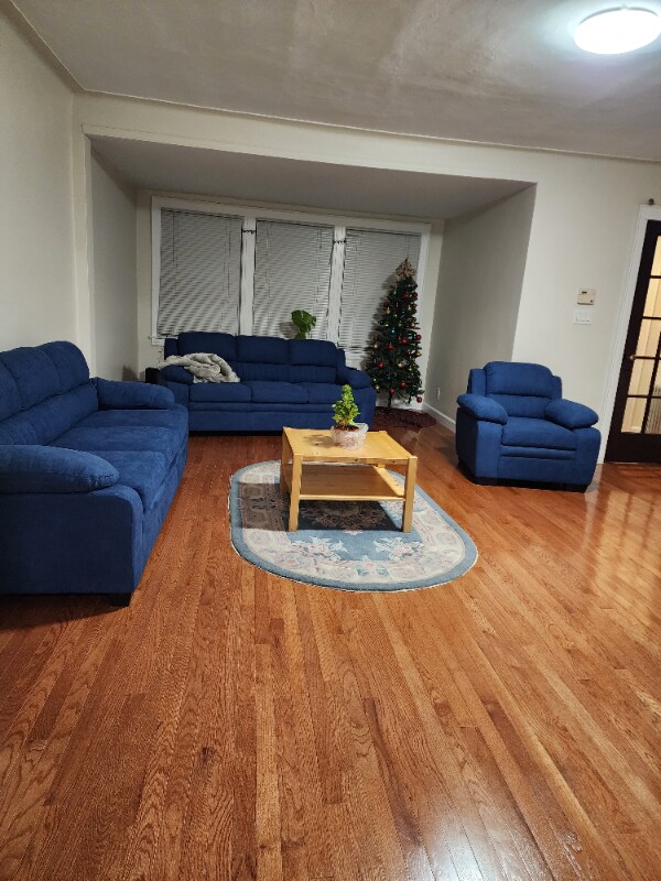 Foto del edificio - 80-25 Woodhaven Blvd