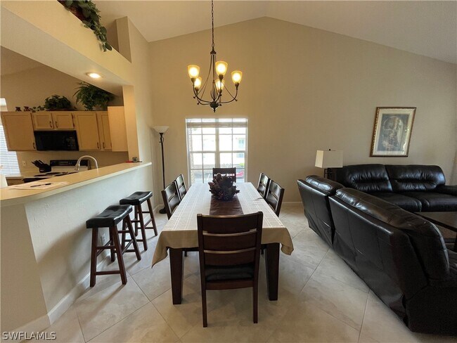Foto del edificio - 440 Wiggins Lake Ct