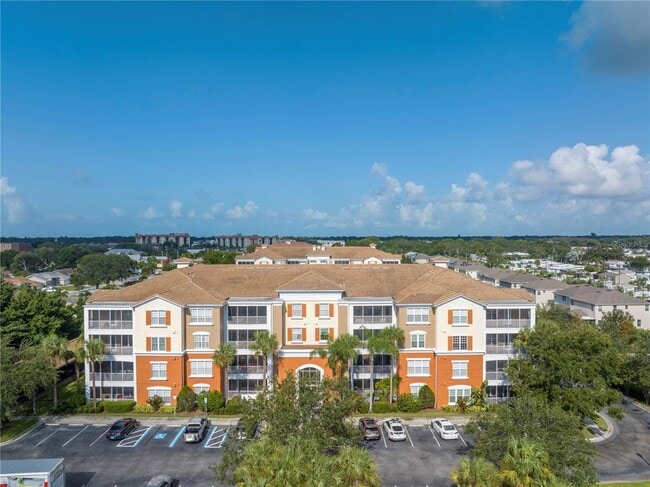 Foto del edificio - 7905 Seminole Blvd