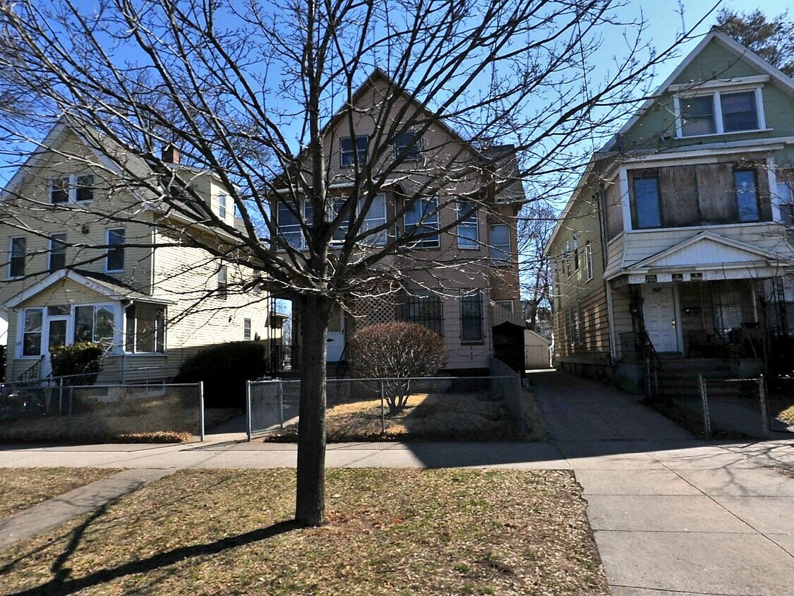 595 Dixwell Ave Unit 3, New Haven, CT 06511 Apartment for Rent in New