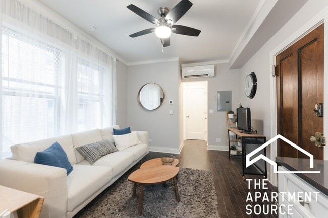 Foto del edificio - 640 W Wrightwood Ave