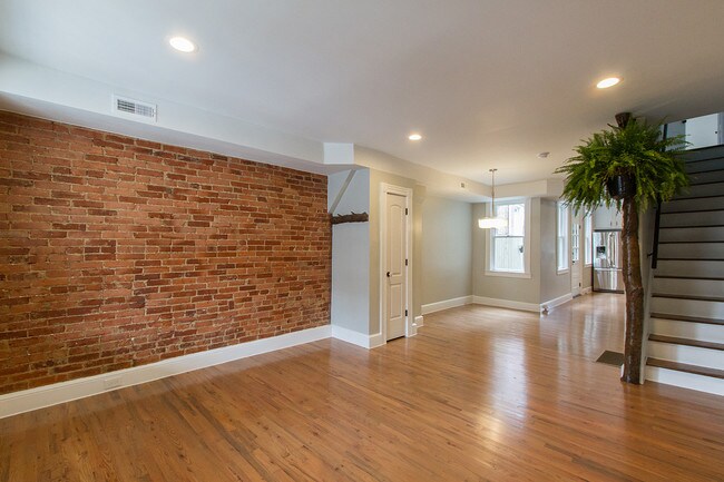 Foto del edificio - 118 N Broad St