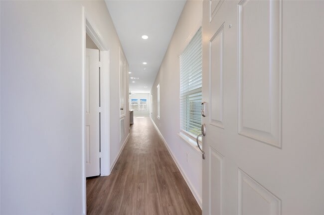 Foto del edificio - 16632 Aurora St