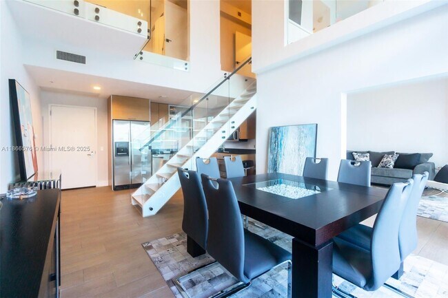 Foto del edificio - 60 SW 13th St