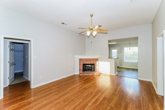 Building Photo - 2806 Breezy Ridge Trail
