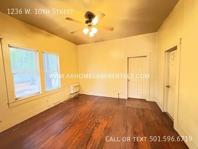 Foto del edificio - 1236 W 10th St