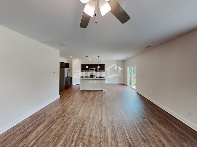 Foto del edificio - 5833 Zurich Road