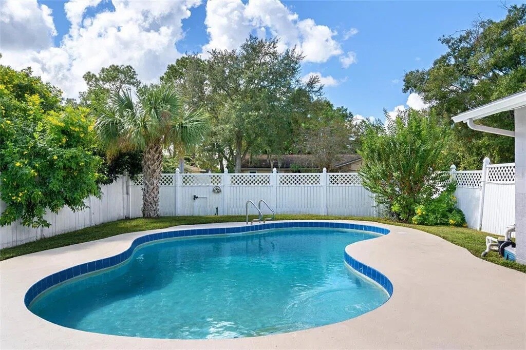 Foto principal - 1946 King Arthurs Ct