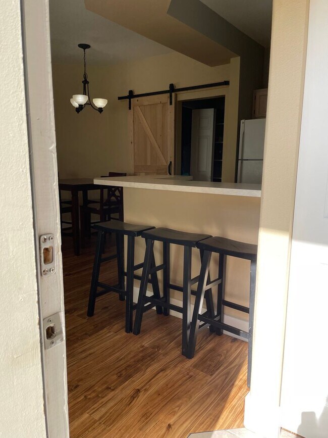 Foto del edificio - 4545 Wheaton Dr