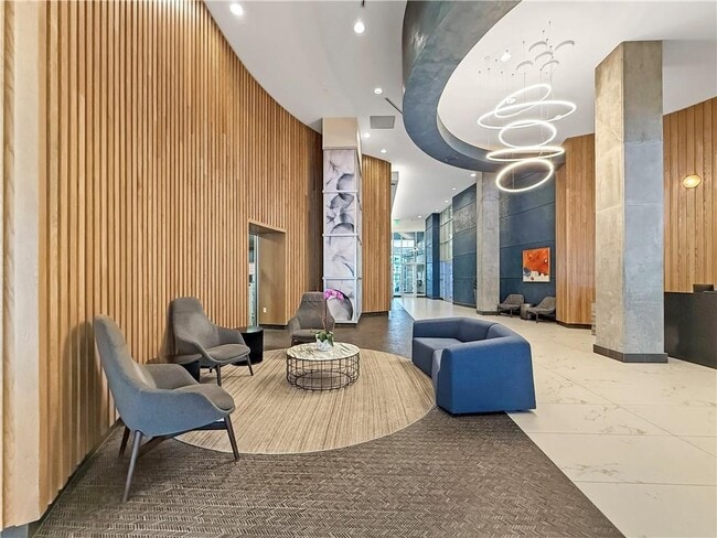 Foto del edificio - 923 Peachtree St NE