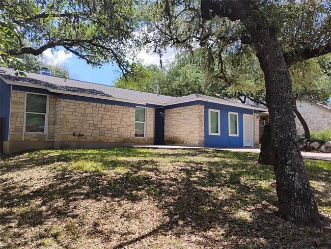 Foto del edificio - 2018 Ramona Cir