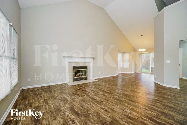 Foto del edificio - 2673 Cross Creek Ave