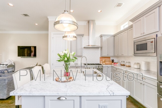 Foto del edificio - 5309 Blossom St