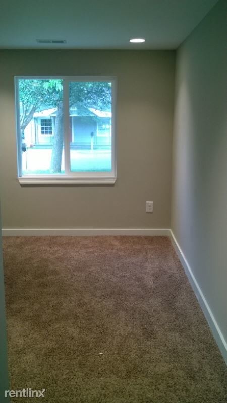 Foto del edificio - 3 br, 2 bath House - 209 February St