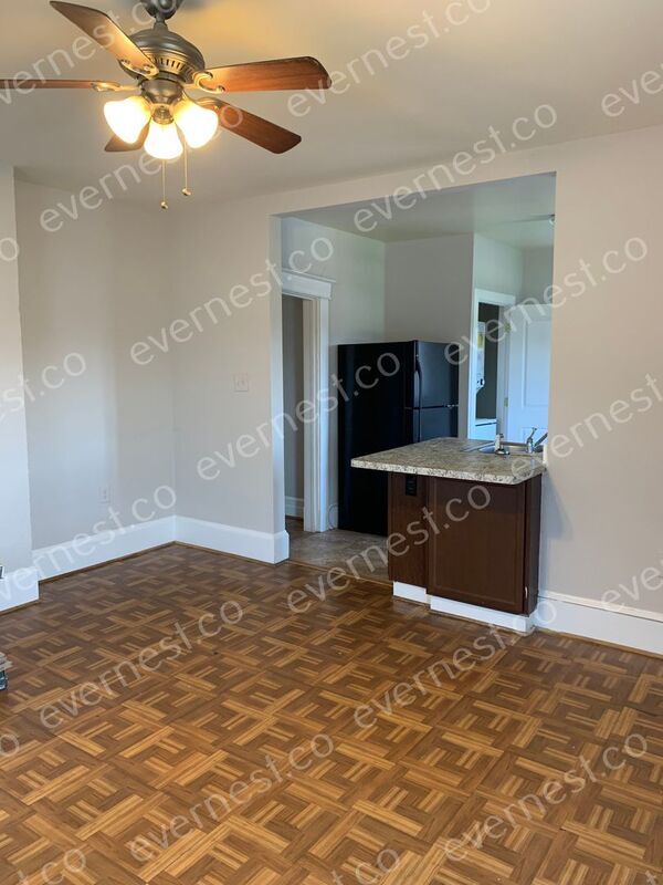 Foto del edificio - 1512 Bainbridge St