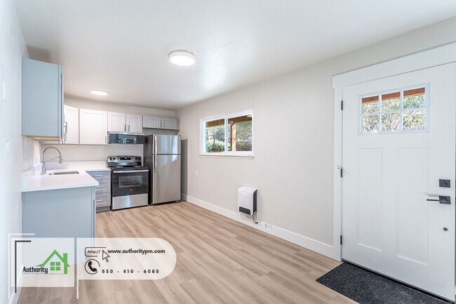 Foto del edificio - 1427 Orange Ave