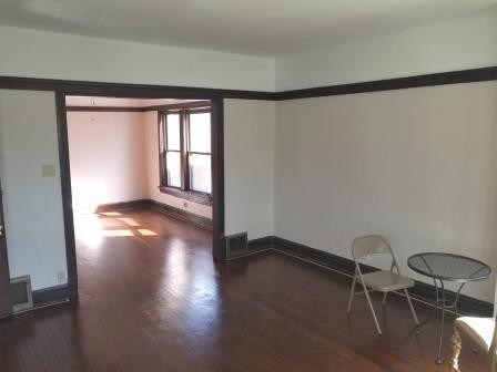 Building Photo - 5315 N Kimball Ave