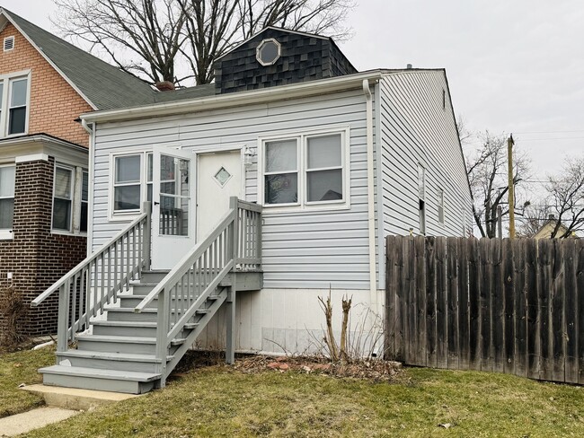 Foto del edificio - 541 Forsythe Ave