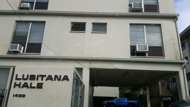 Foto del edificio - 1469 Lusitana St
