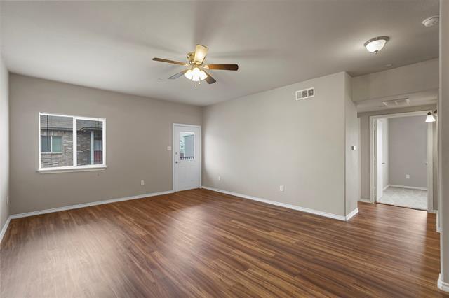Foto del edificio - 514 E Hazelwood St