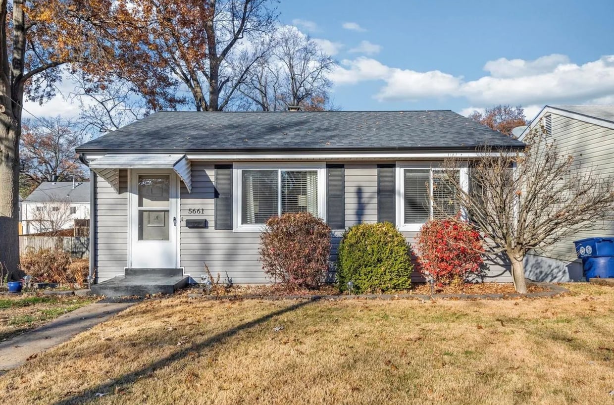 Primary Photo - Unique Home in South City Walking Distance...