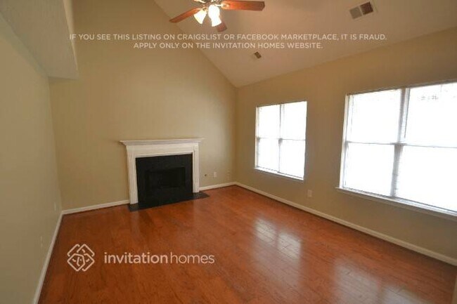 Foto del edificio - 2882 River Ridge Hill