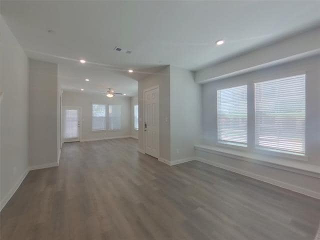 Building Photo - 1102 Fallgate Dr