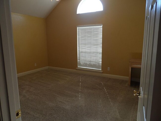Foto del edificio - 2248 Windsor Ct