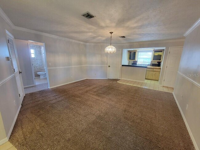 Building Photo - 7553 High Pines Ct