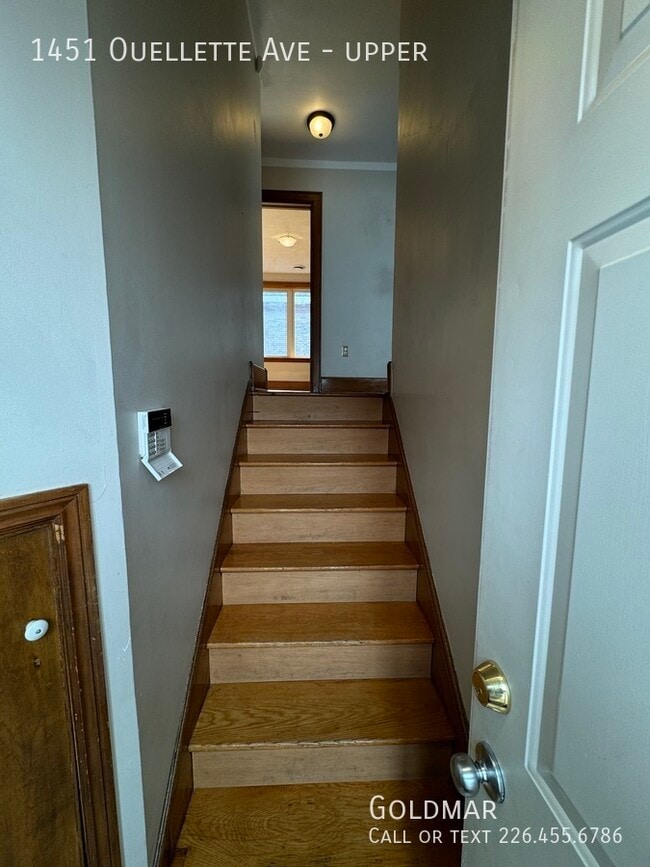 Building Photo - Looking for a welcoming unit in the Downto...