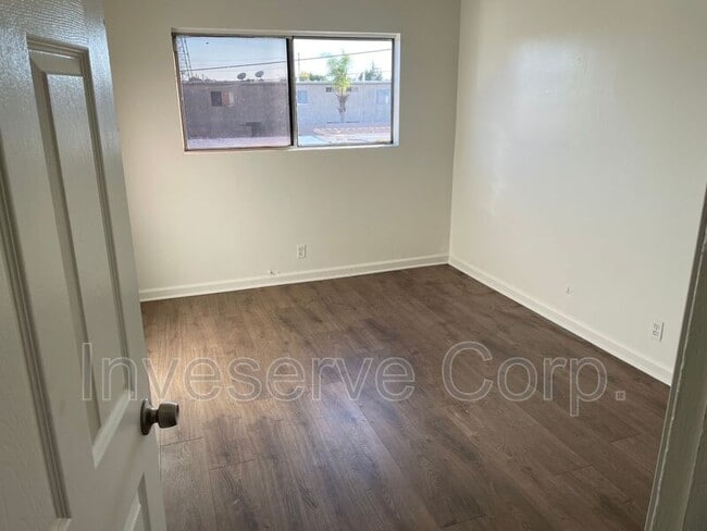 Building Photo - 8532 Flower St