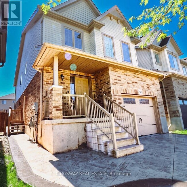 Building Photo - 541 Starwood Dr