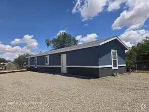 Building Photo - 3595 Lark Ln