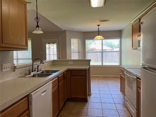 Building Photo - 208 Windy Knoll Ln