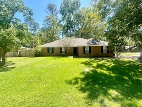 Building Photo - 147 Plum Tree Rd