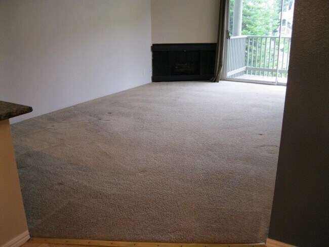 Building Photo - 376 Imperial Way # 204