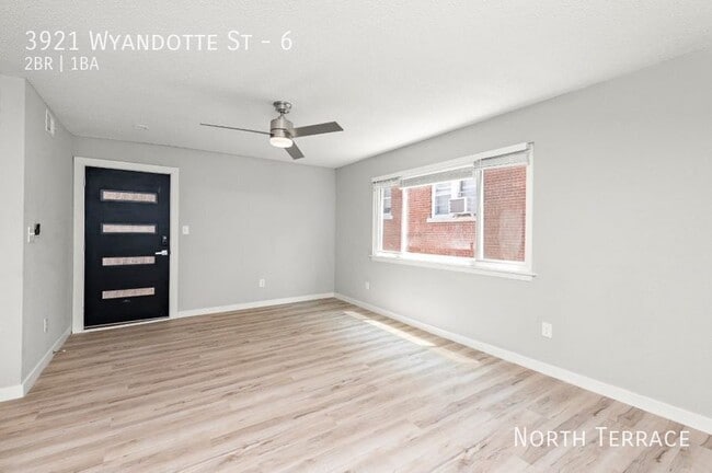 Building Photo - 3921 Wyandotte St