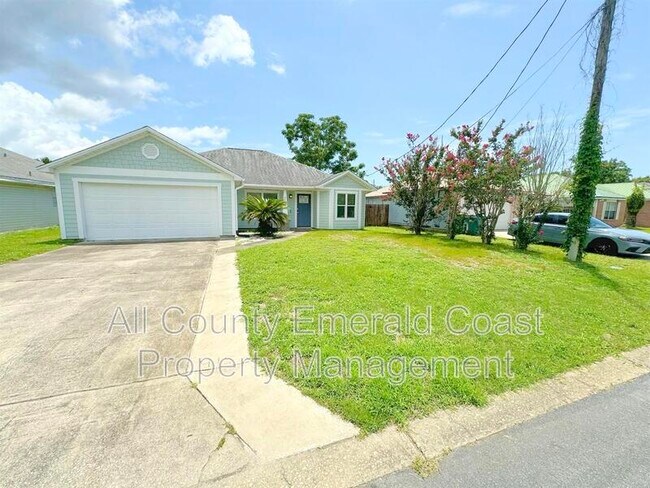 Foto del edificio - 915 Emily Cir