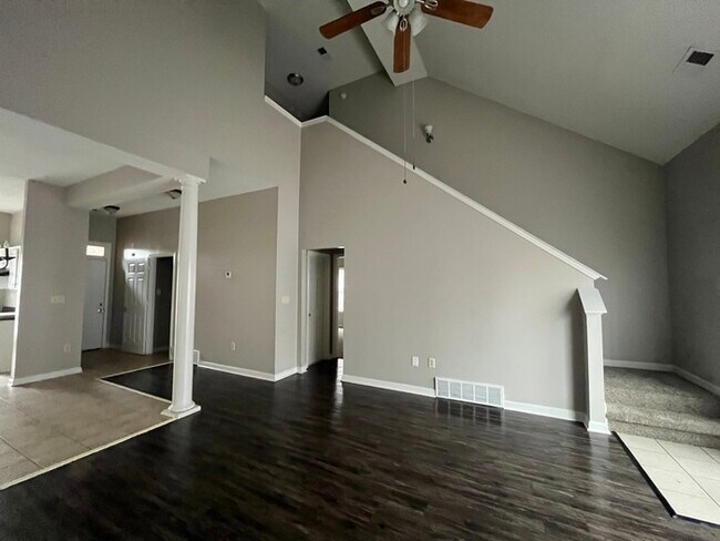 Foto del edificio - 6960 Wynne Ridge Rd N