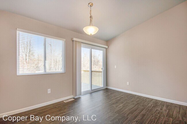 Building Photo - 4 br, 2 bath House - 5233 Bittersweet Drive