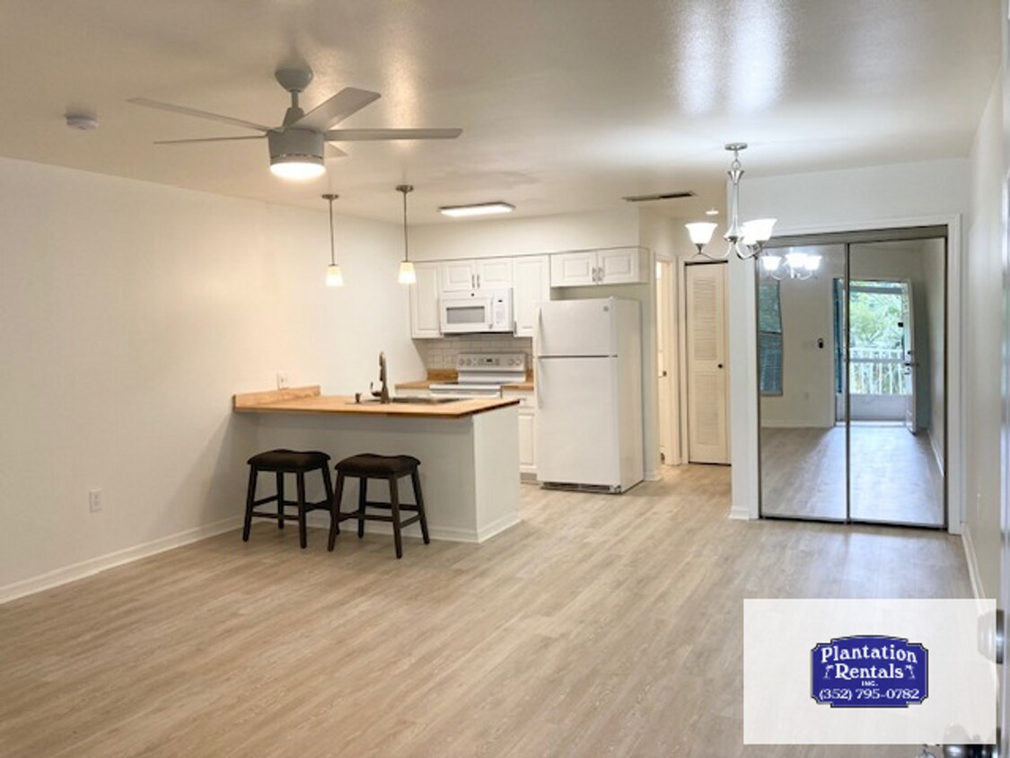 Foto principal - Available Soon! Recently Remodeled!