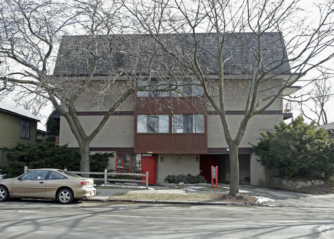 Building Photo - Concord Place Apartments