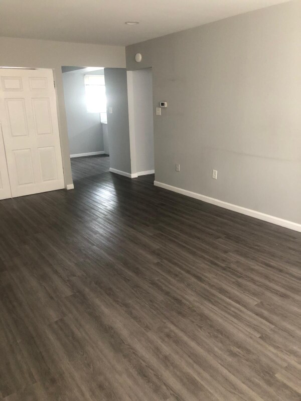 Foto principal - 216 White Horse Pike