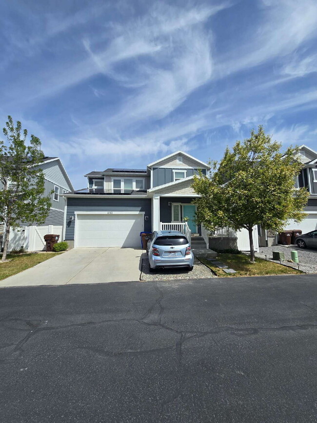 Building Photo - 5163 E Sequoia Way